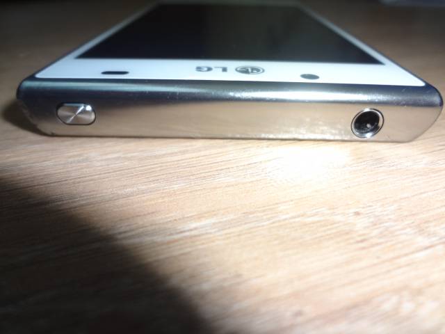 Продам срочно LG P705 Optimus L7 White, фотография 7