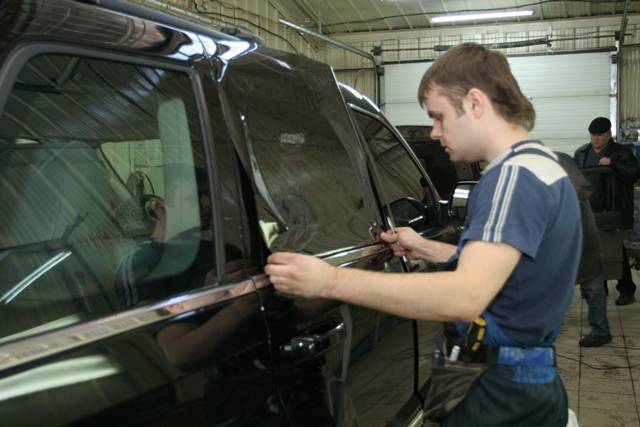 Тонировка стекол и бронирование пленкой кузова авто, фотография 2