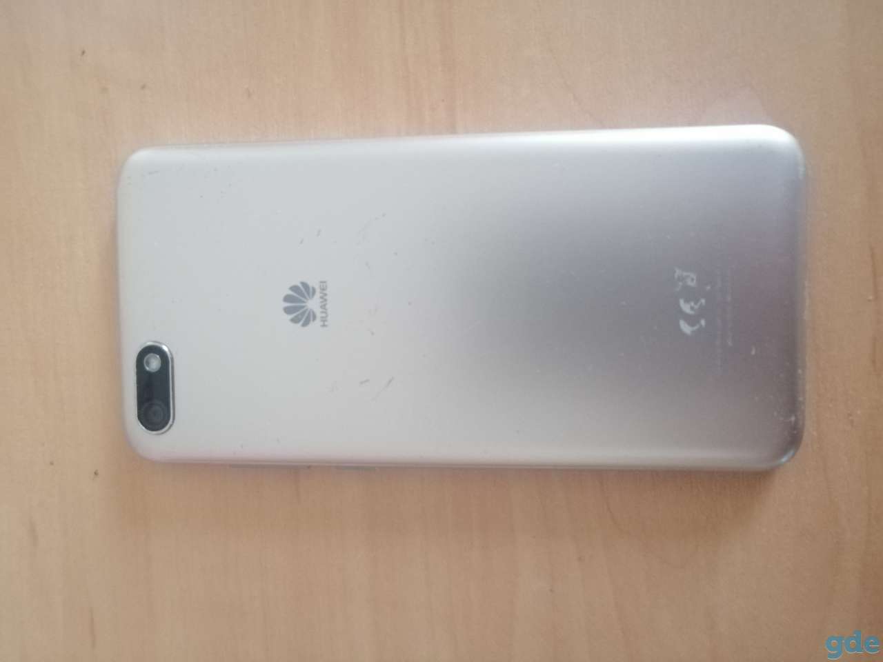 Продам мобильный телефон хуавей Y5 2018 года, фотография 3