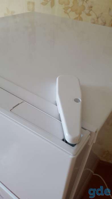 Холодильник с морозильником Beko RDSK240M20W, фотография 4