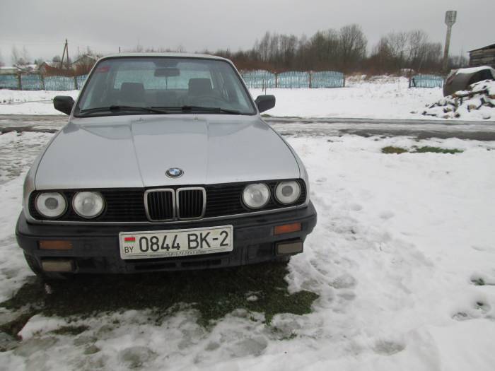 Бмв 324 BMW 3-Series, фотография 1