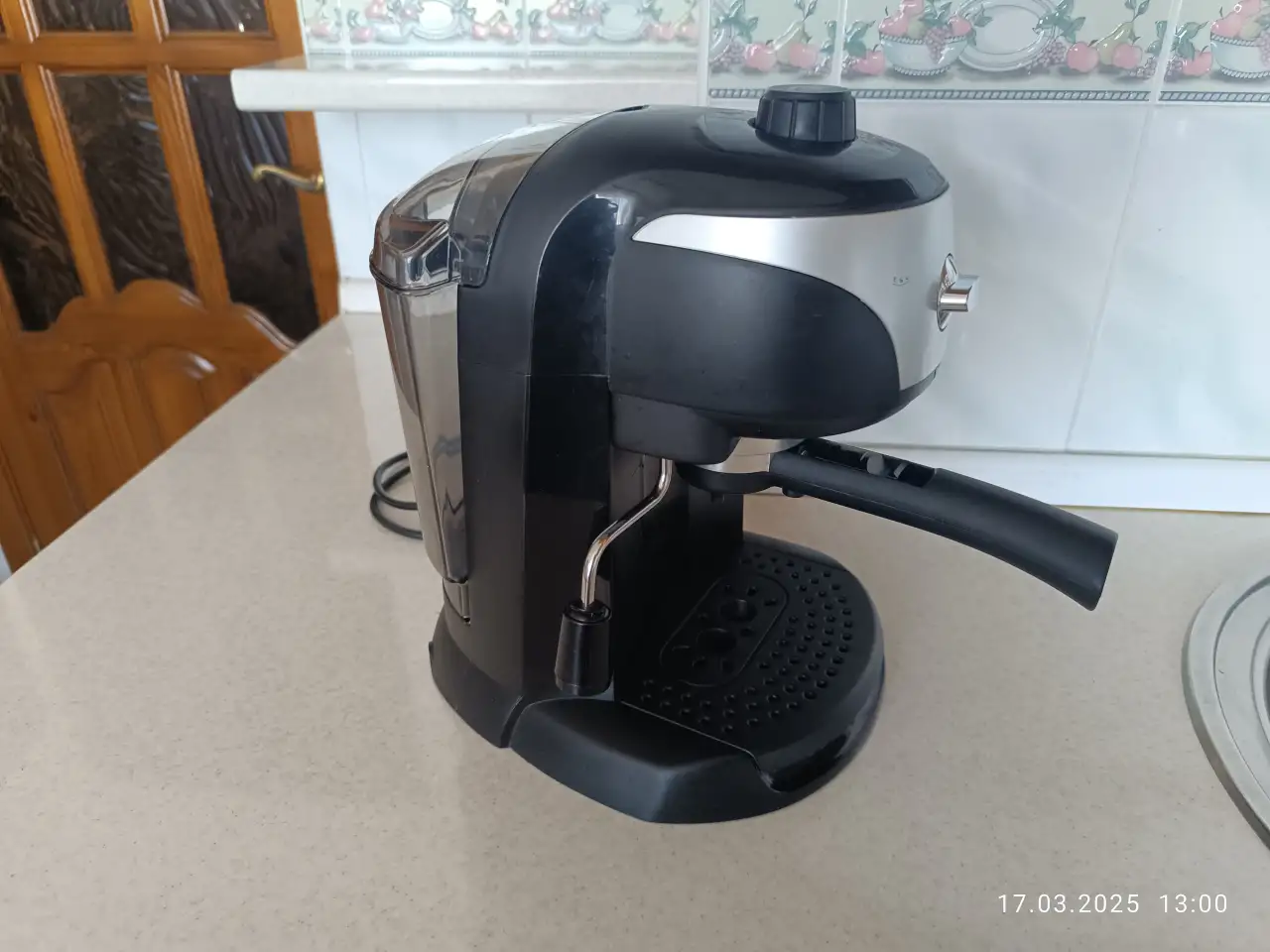 Кофемашина DeLonghi EC-220.CD с капучинатором, фотография 2