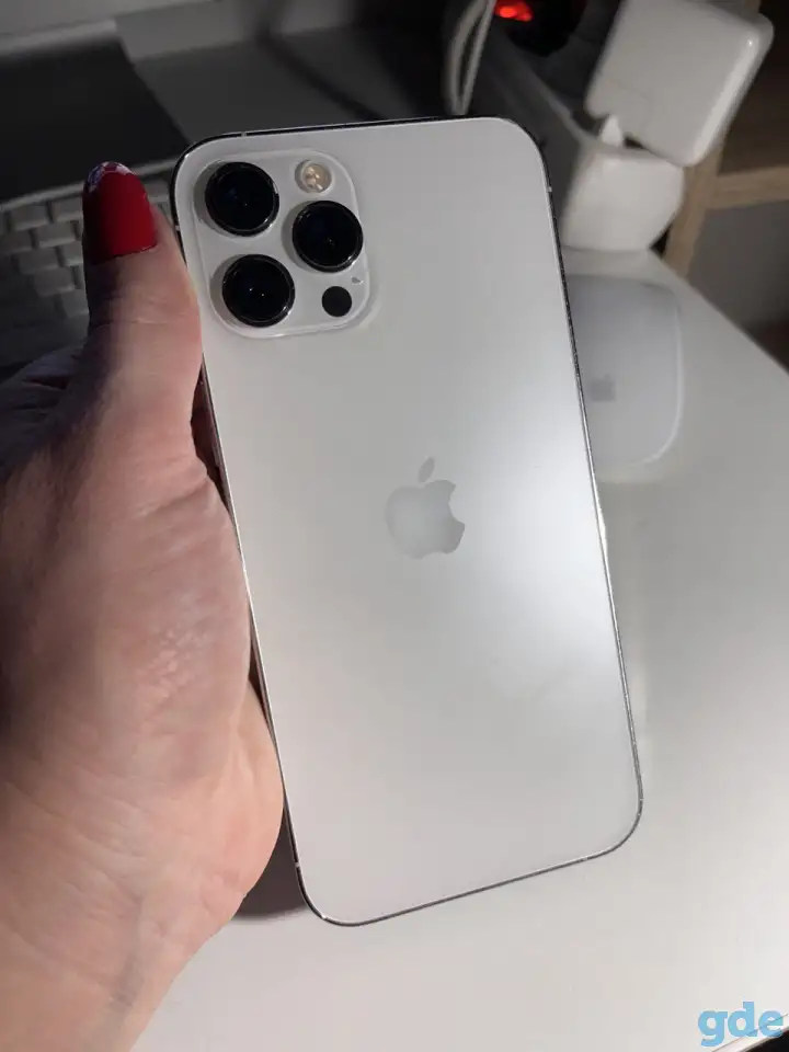 Продам iPhone 12 Pro MAX 256g silver аккамулятор 87%, фотография 1