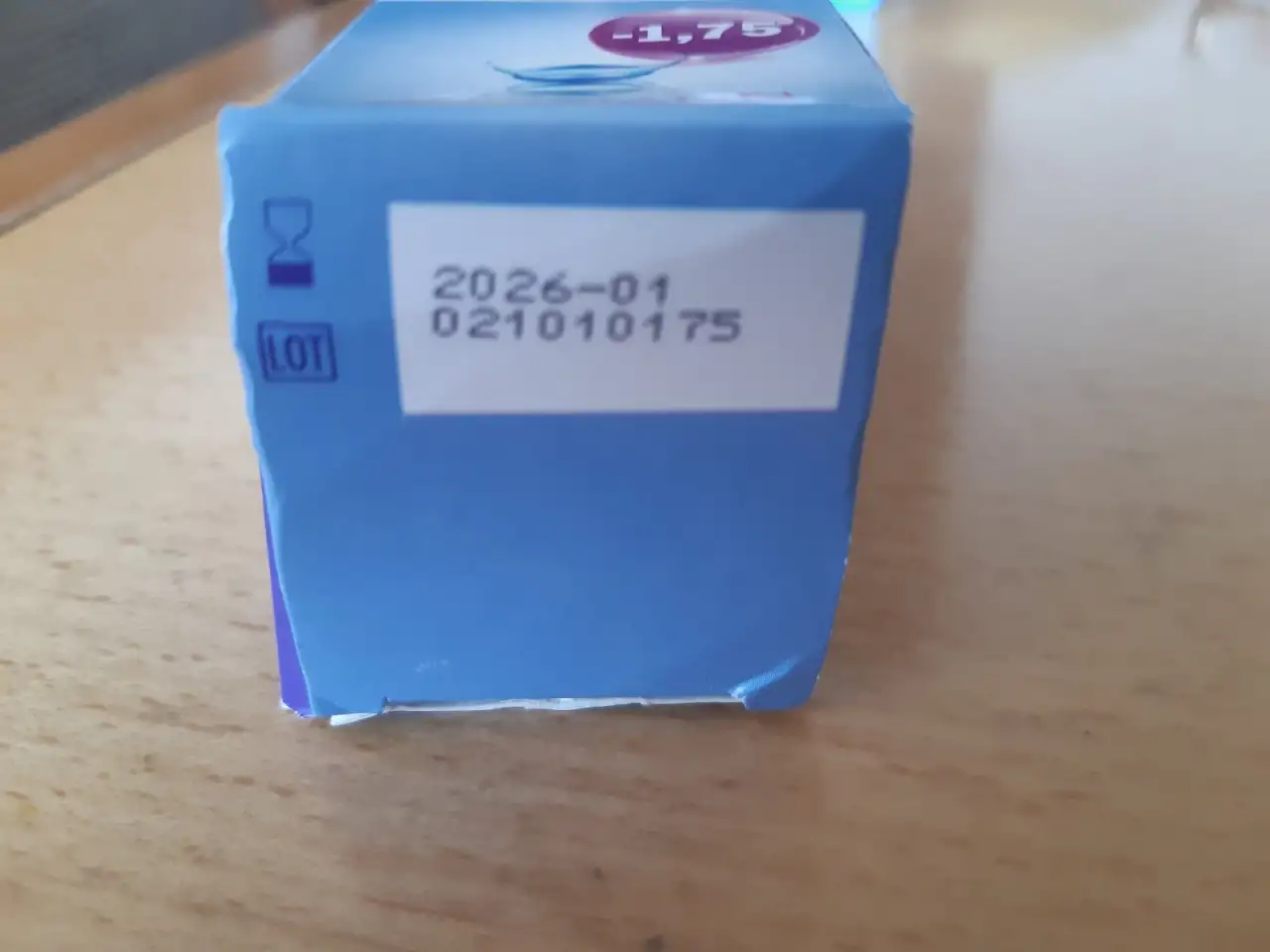линзы контактные, фотография 1