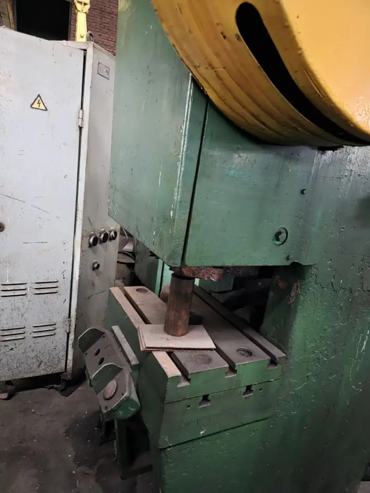 Пресс КД-2126К, фотография 3