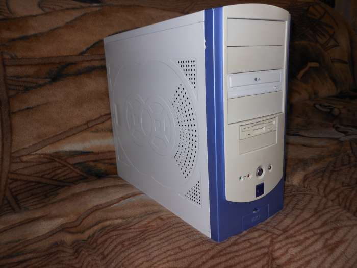 Системный блок Celeron 2.4GHz, фотография 6