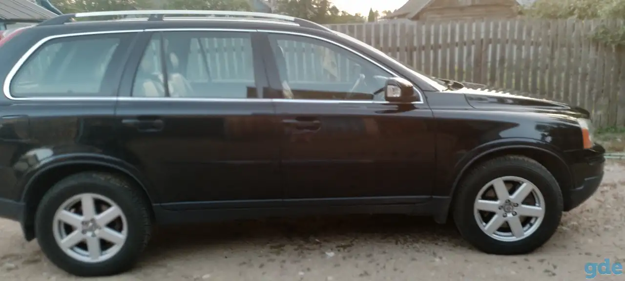 Продаю машину Volvo XC90, фотография 1