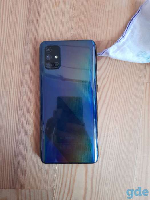 Продаю samsung galaxy a71 в отличном состоянии,на гарантии. Срочно, фотография 2