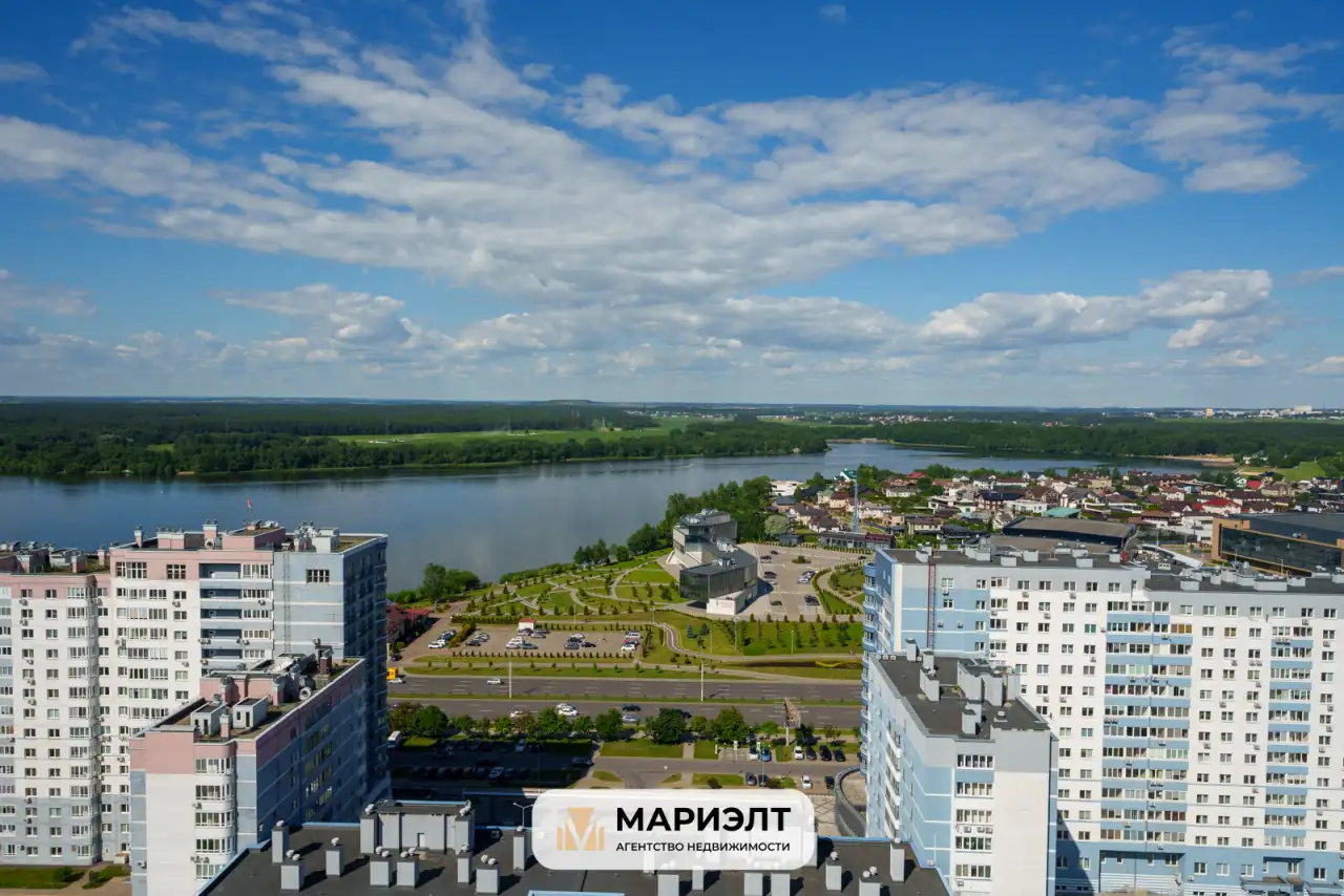 3-комнатная квартира с панорамными видами в Лебяжьем, фотография 1