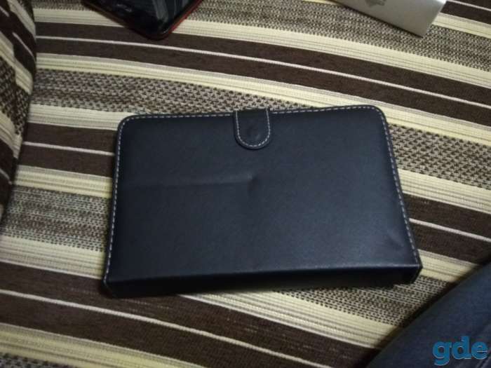 Продам планшет Asus fonepad 8 + флешка 32 Гб+ OTG адаптер и клавиатура, фотография 1