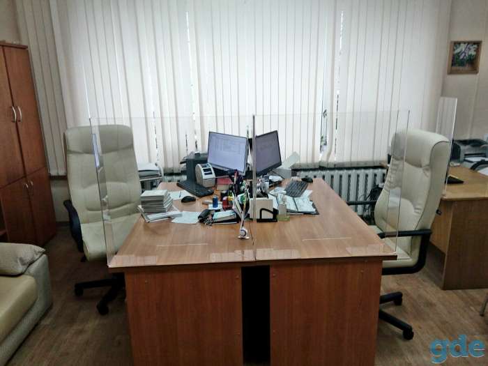 Защитные экраны, изделия из оргстекла, продажа материала, фотография 5