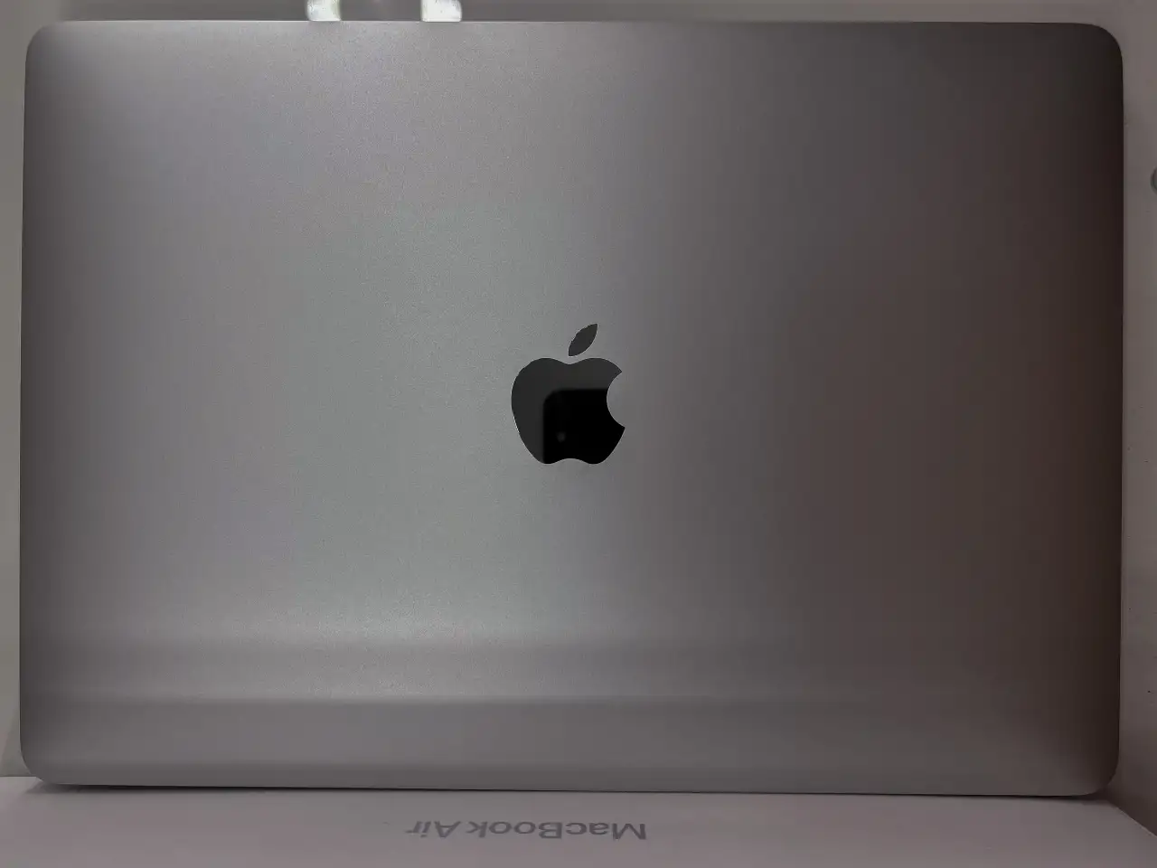 Macbook Air 13 8256, фотография 3