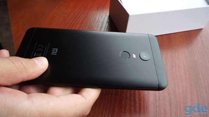 Новый смартфон Xiaomi Redmi 5 Plus дёшево, фотография 5