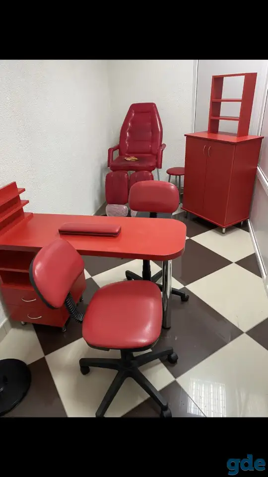 Сдам в аренду рабочее место для мастера маникюра и педикюра. 10м2, фотография 3