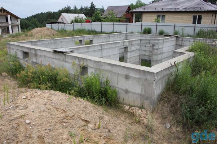 Продам участок в Слониме с фундаментом под дом, гараж и баню, фотография 3