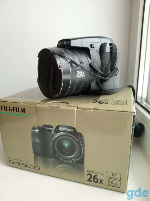 Продам Fujifilm FinePix S4300, фотография 1