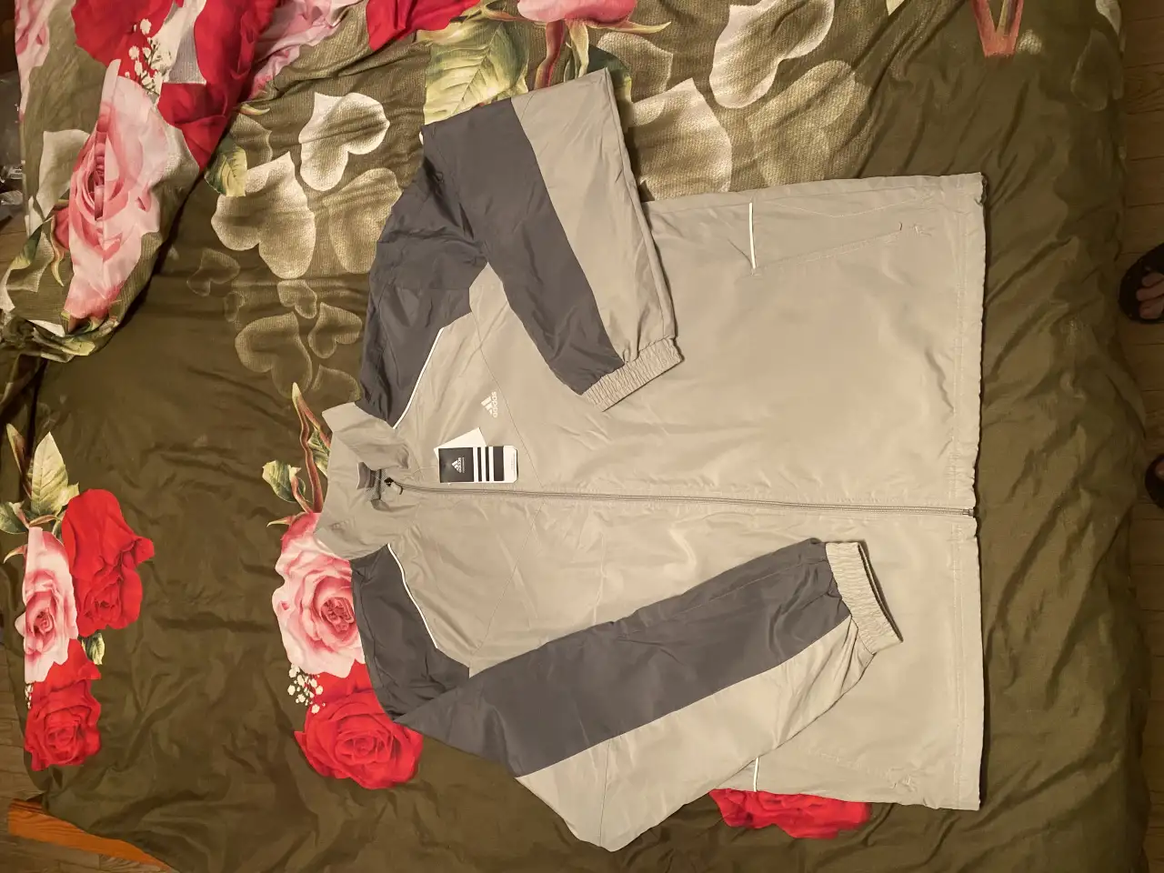 Оригинальный спортивный костюм adidas, фотография 5