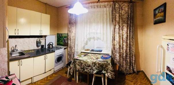 2 -ух комнатная квартира в районе Ледовой арены, фотография 2