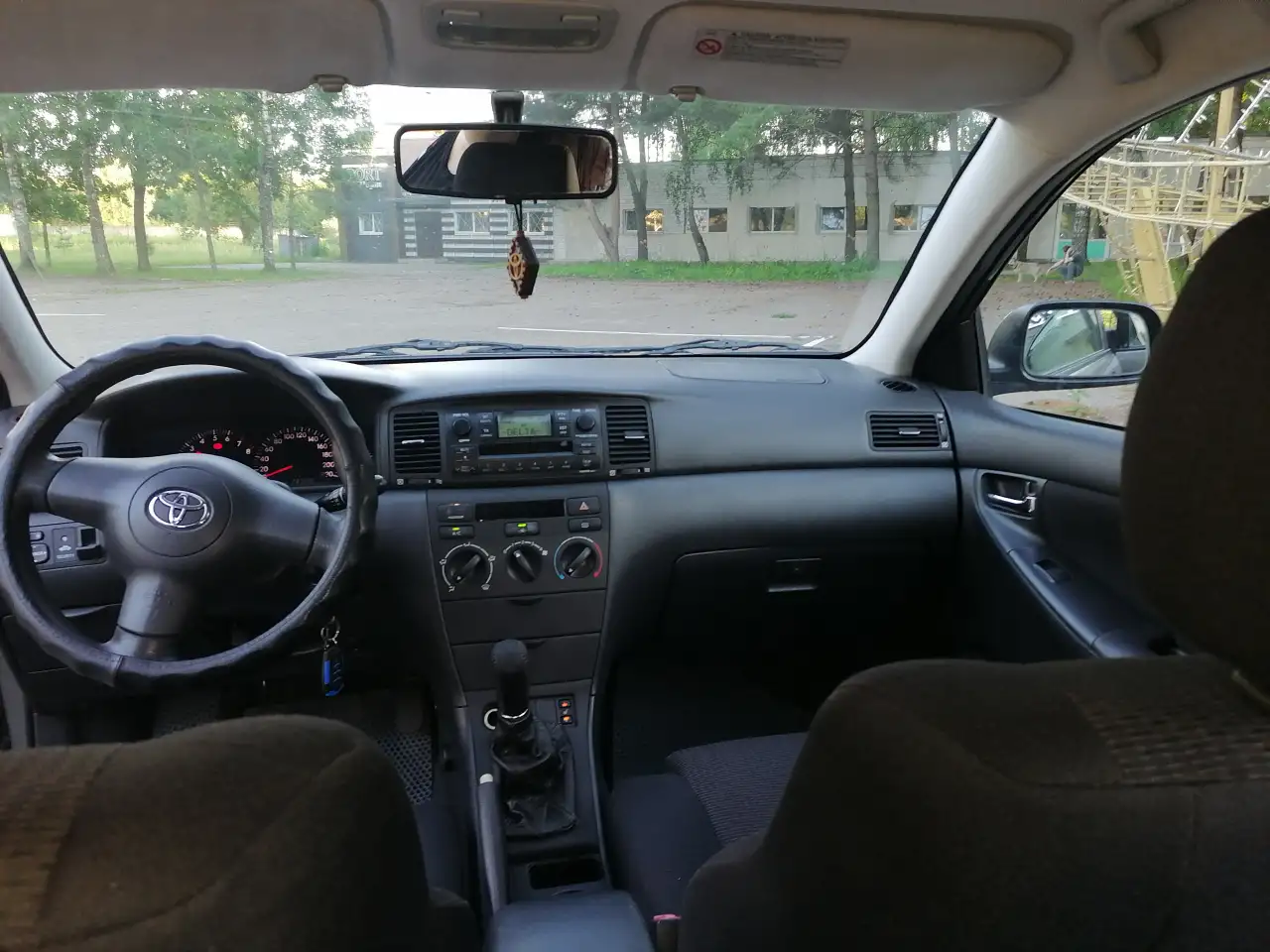 Тойота королла Toyota Corolla, фотография 2