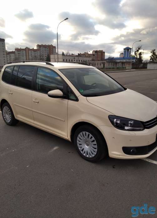 Volkswagen Touran 2.0 AКПП, фотография 3