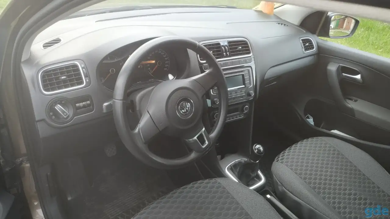 Продажа авто Volkswagen Polo, фотография 7