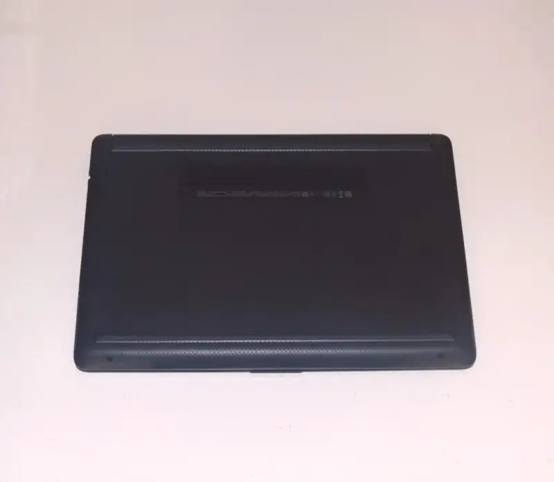Ноутбук 14.0 HP 240 G8 27K62EA новый, фотография 4