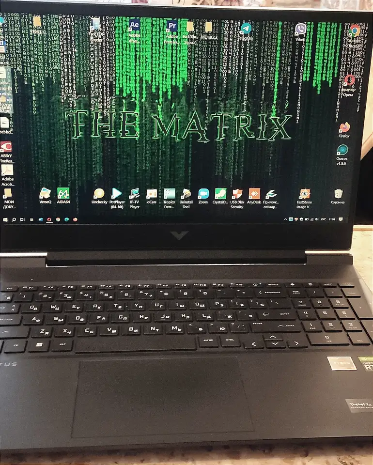 Топовый ноутбук HP Victus в состоянии нового, фотография 10