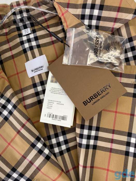 BURBERRY, фотография 6