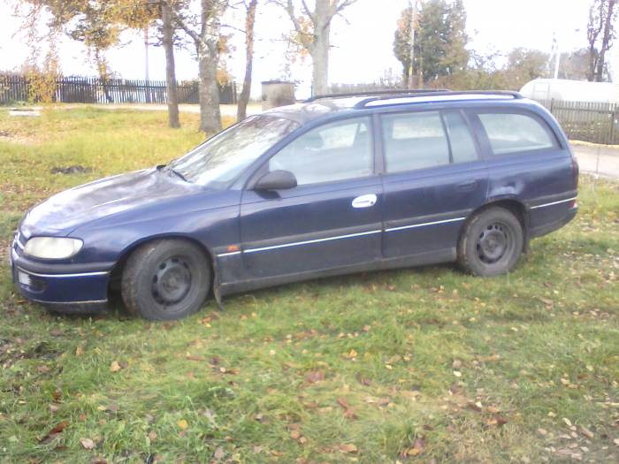 Опель-омега Opel Omega, фотография 1