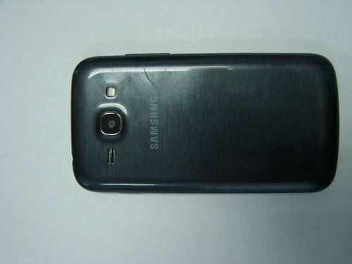 Samsung Galaxy Ace 3 (S7270) + чехол, фотография 3