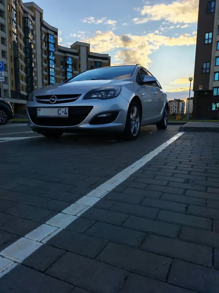 Опель астра j / Opel Astra j, фотография 2