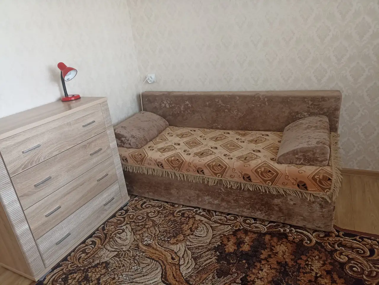 Сдается комната для девушек заочниц, Пр. Рокоссовского, фотография 3