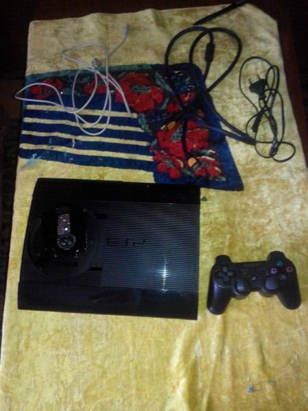 Продам игровую приставку Sony Playstation 3, фотография 1