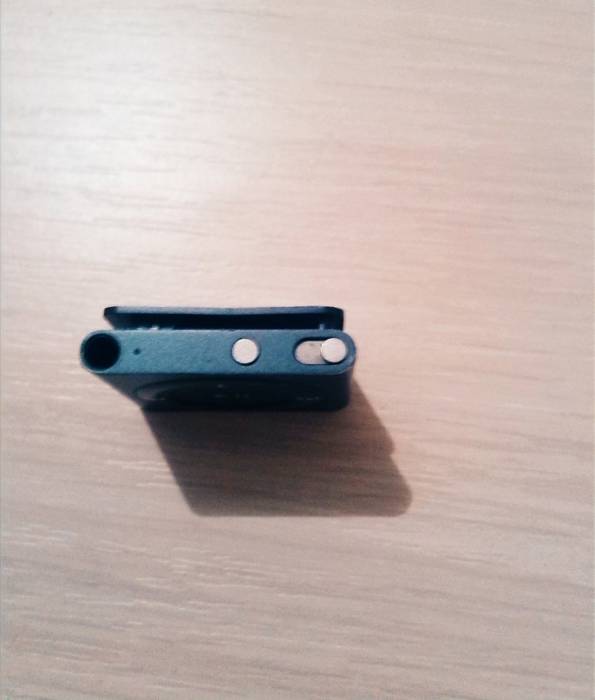 Apple IPod Shuffle 4 2 GB, фотография 3
