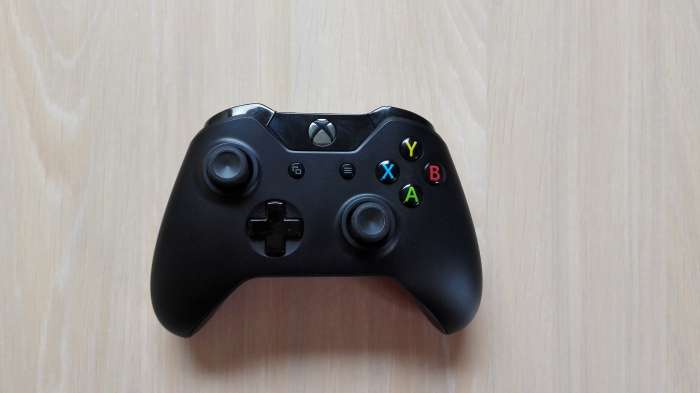 Геймпад Xbox One, фотография 2