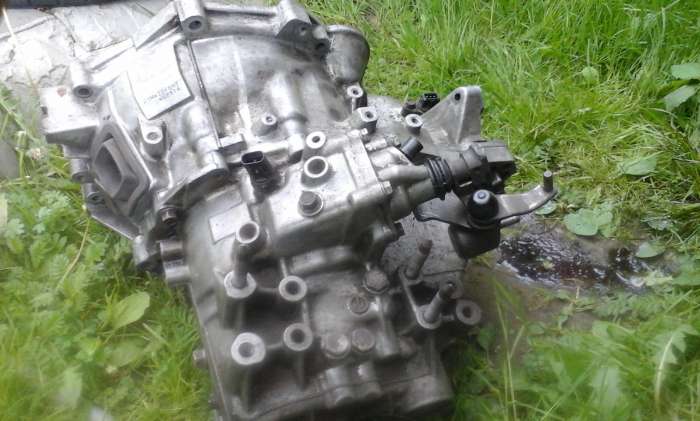 к Mitsubishi Galant:г. в. ) 5-ст. МКПП, фотография 2