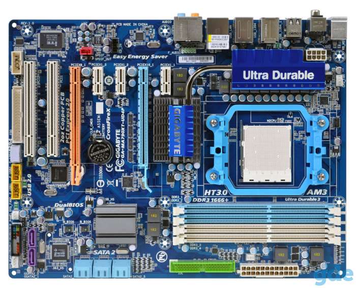 Материнская плата Gigabyte GA-MA790XT-UD4P, фотография 1