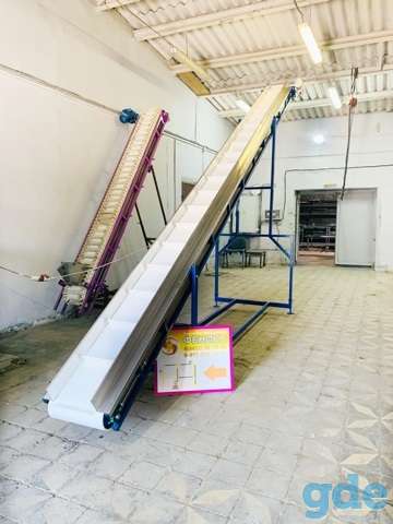 Наклонный ленточный конвейер для пищевых продуктов, фотография 1