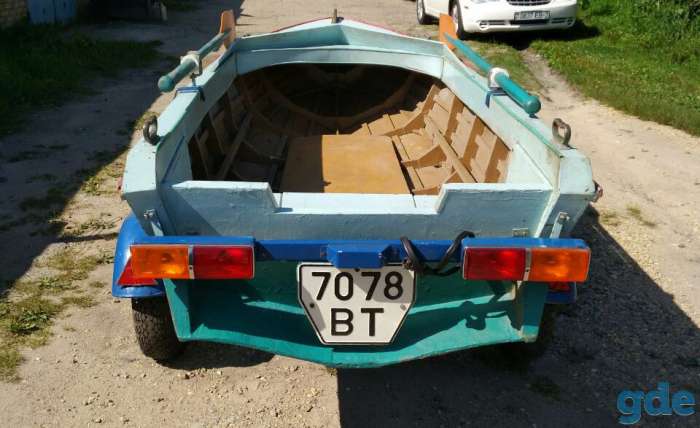 Лодка с прицепом, фотография 3