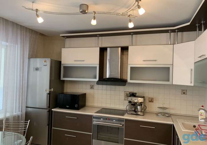 Продаю двухкомнатную квартиру с хорошим ремонтом, Горелика 63, фотография 3