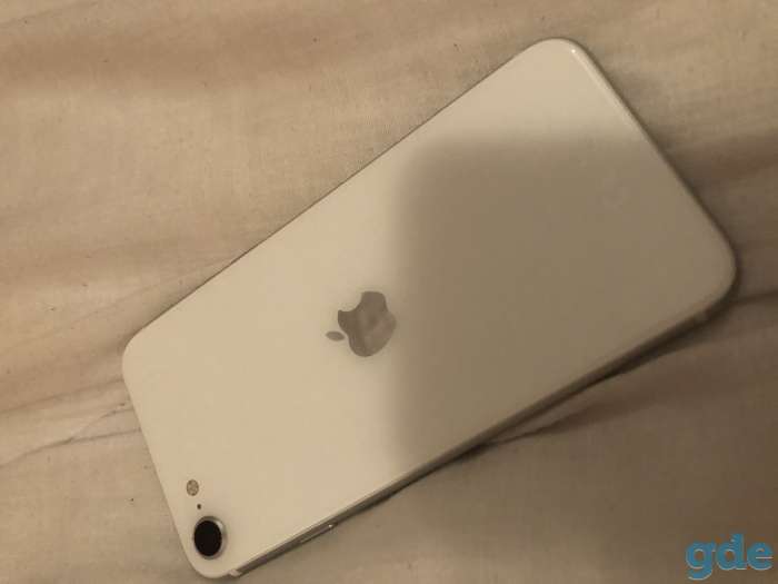 Продам IPhone SE 2021, фотография 2