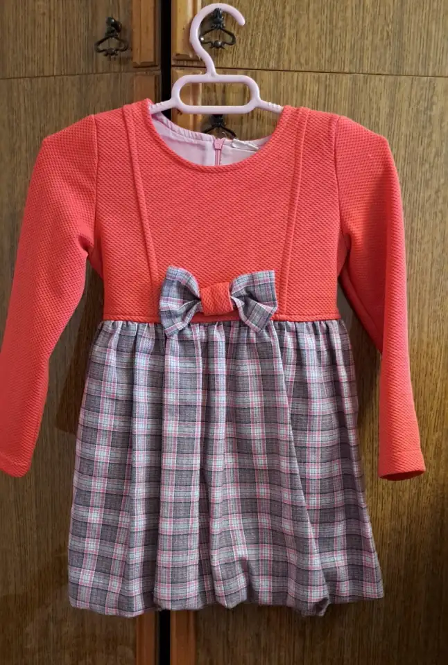 Платье трикотажное с бантом на замочке на 3-5лет, б.у, фотография 1