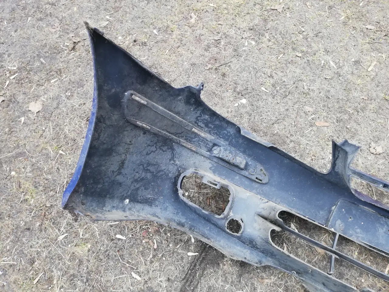 Бампер передний Nissan Almera N16, фотография 6
