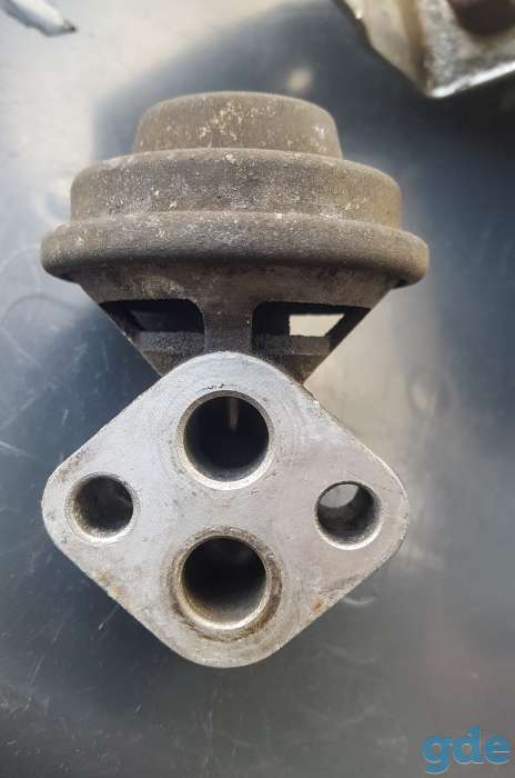 Клапан ЕГР(EGR) Kia Clarus, фотография 1