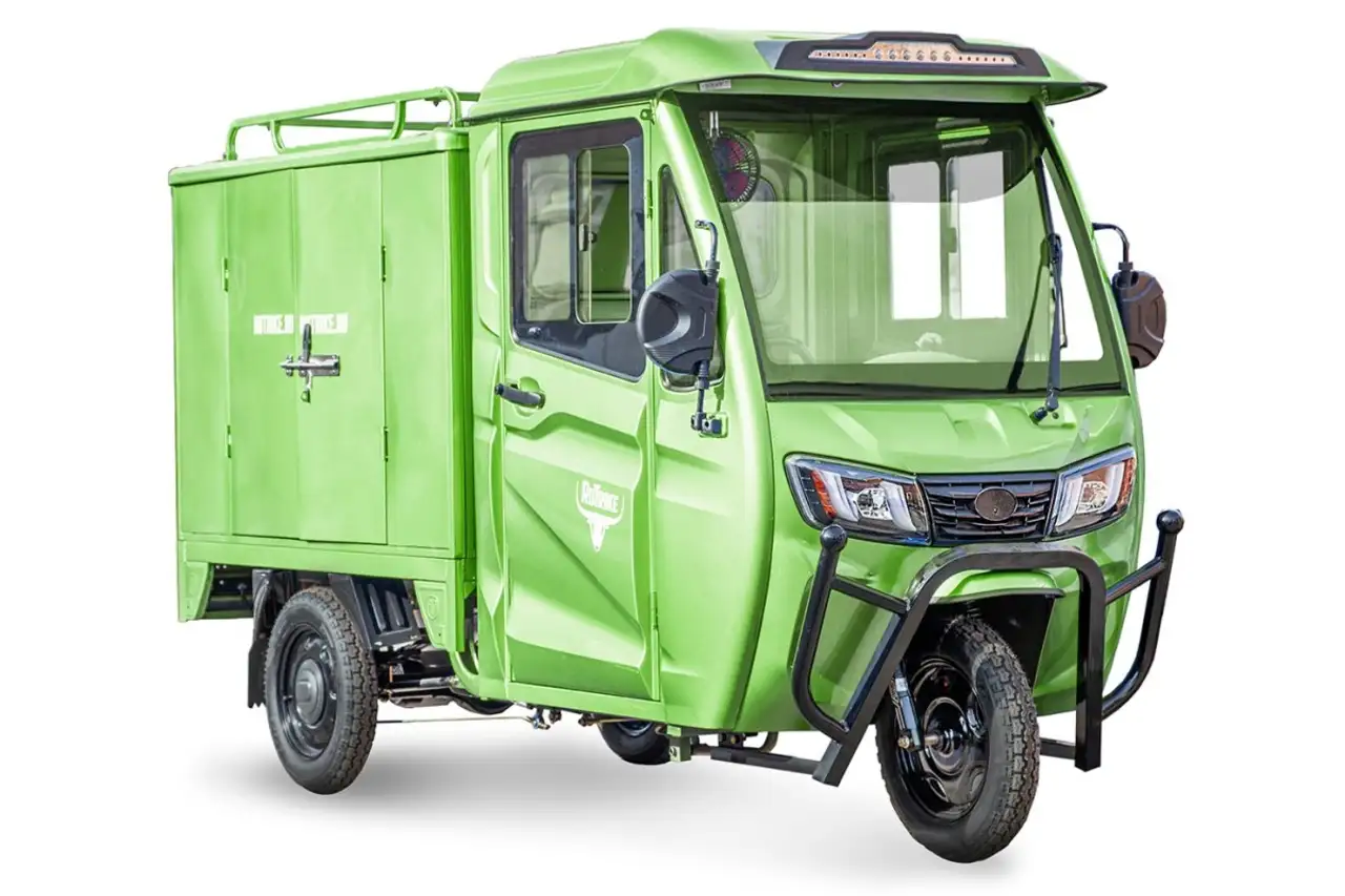 Грузовой электротрицикл rutrike карго кабина дуал, фотография 1