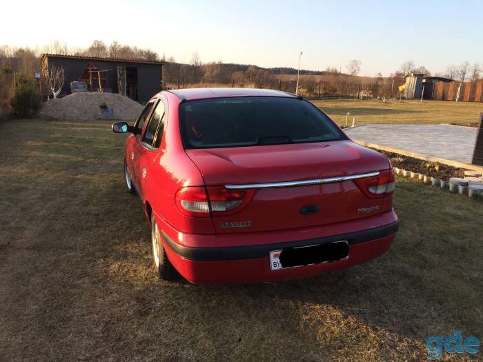 Продаю автомобиль Renault Megane, фотография 1