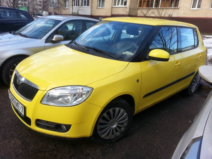 Skoda Fabia идеальное состояние. Один хозяин, фотография 2