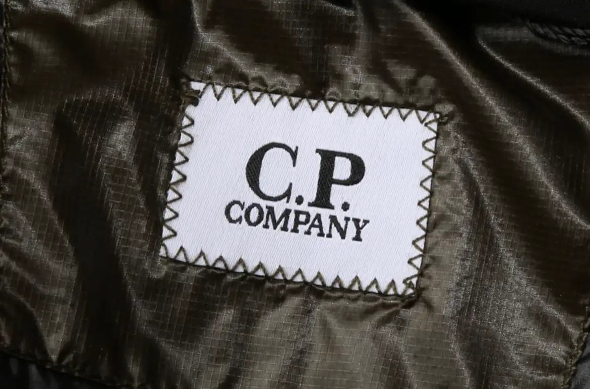 C.P COMPANY GOOSE DOWN GOGGLE JACKET, фотография 3