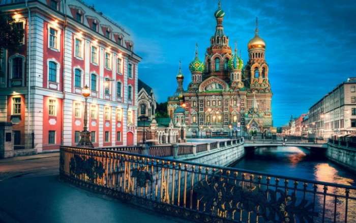 Тур выходного дня в Санкт-Петербург (3 дня/2 ночи), фотография 3
