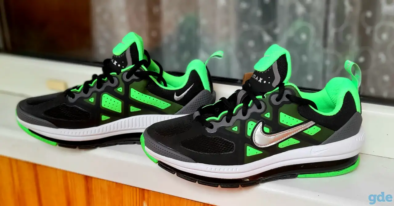 Кроссовки NIKE, фотография 4